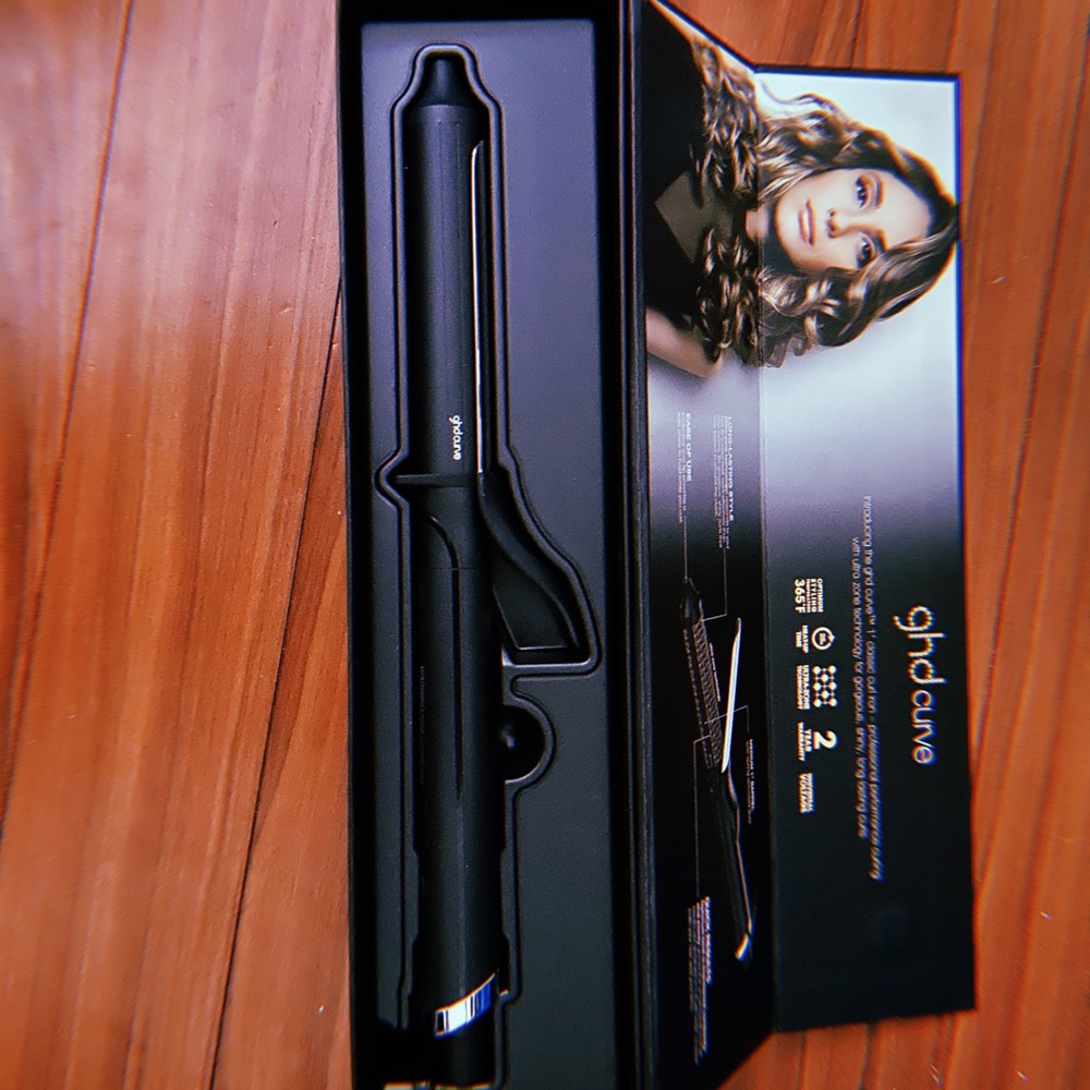 GHD Curve 1" Classic Curl Hair Iron - New